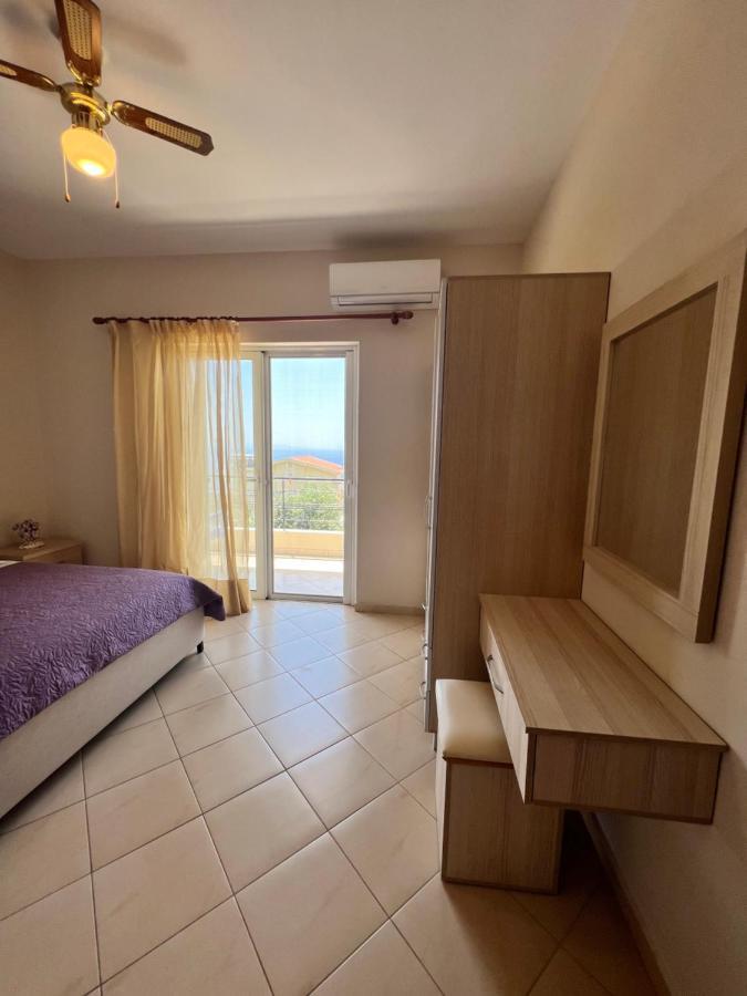 J&B Rooms Dhërmi 外观 照片
